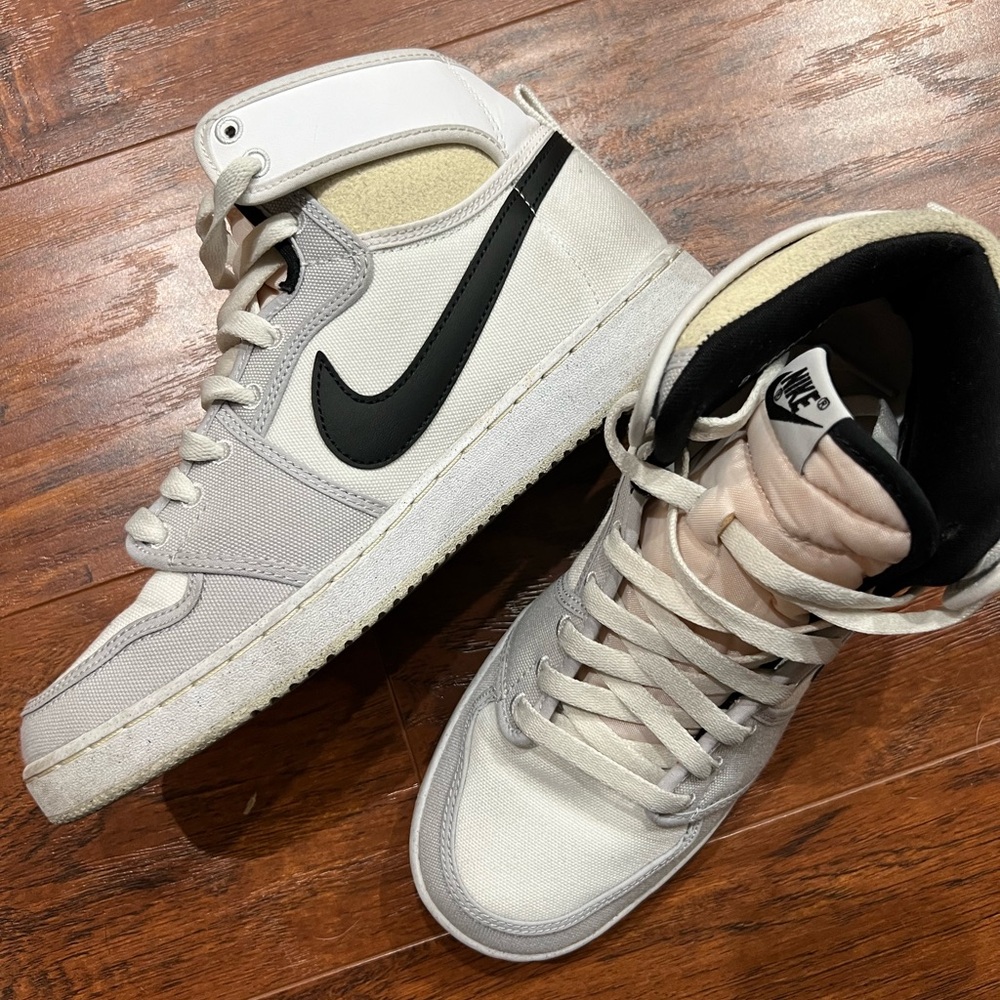 Jordan Nike Ajko 1 - White/grey